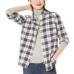 J Crew black and white plaid flannel buttondown